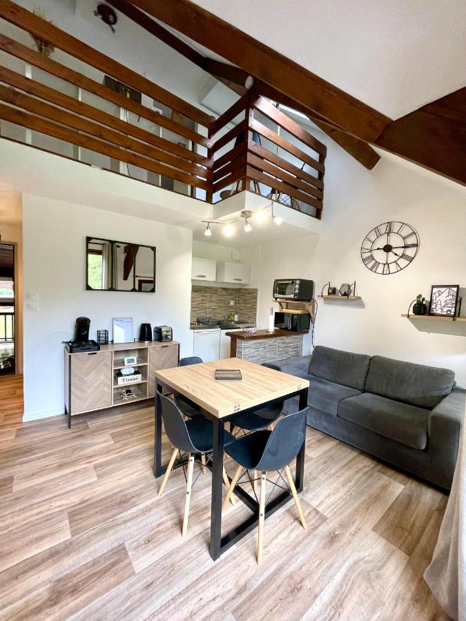 Duplex Du Pailhet, T3 Neuf, Vue Montagne, Parking, Navette Et 2 Velos A Disposition Gratuitement Bagneres-de-Luchon ภายนอก รูปภาพ